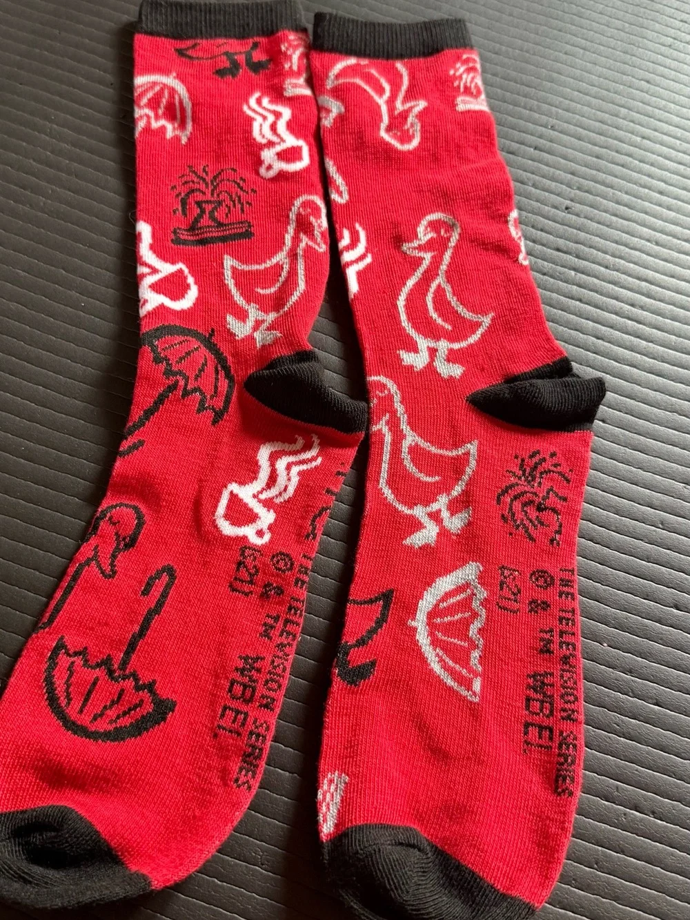 7 Pair of Friends Socks
